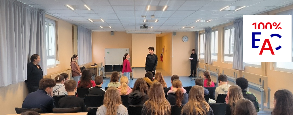 Image d'illustration pour Toutes et tous sur scène avec la compagnie Amonine